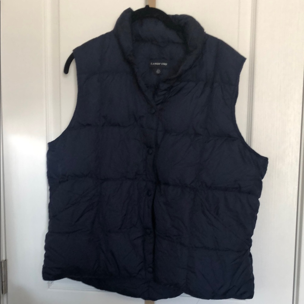 Land’s End Navy Puffer Vest size L